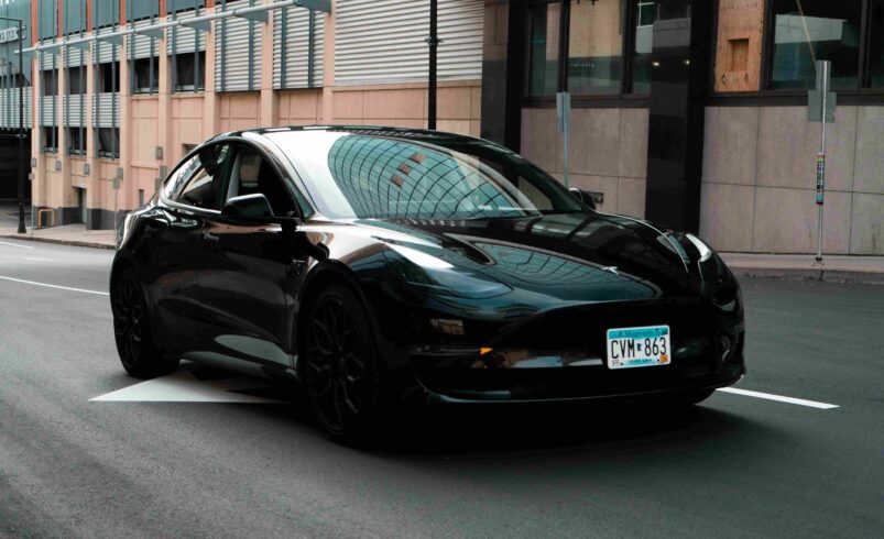 Pros of Car Rentals with Us – Hire Now! 